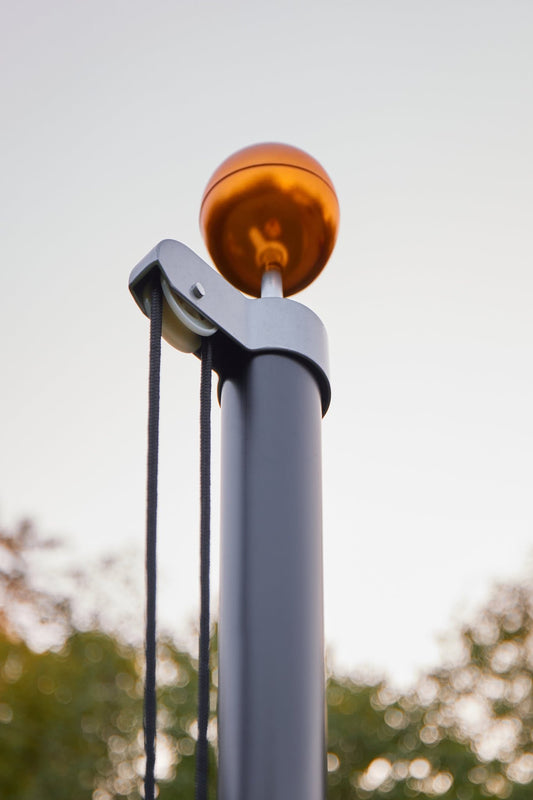 Stalen terrasoverkapping: staaltje van minimalisme Stalen terrasoverkapping: staaltje van minimalisme